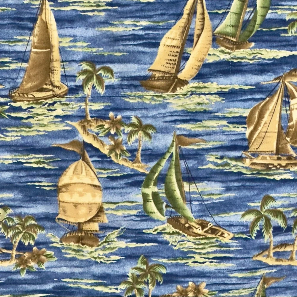 Pierre Cardin‎ Sailboat Button Down Short Sleeve Shirt Size M ~ Perfect